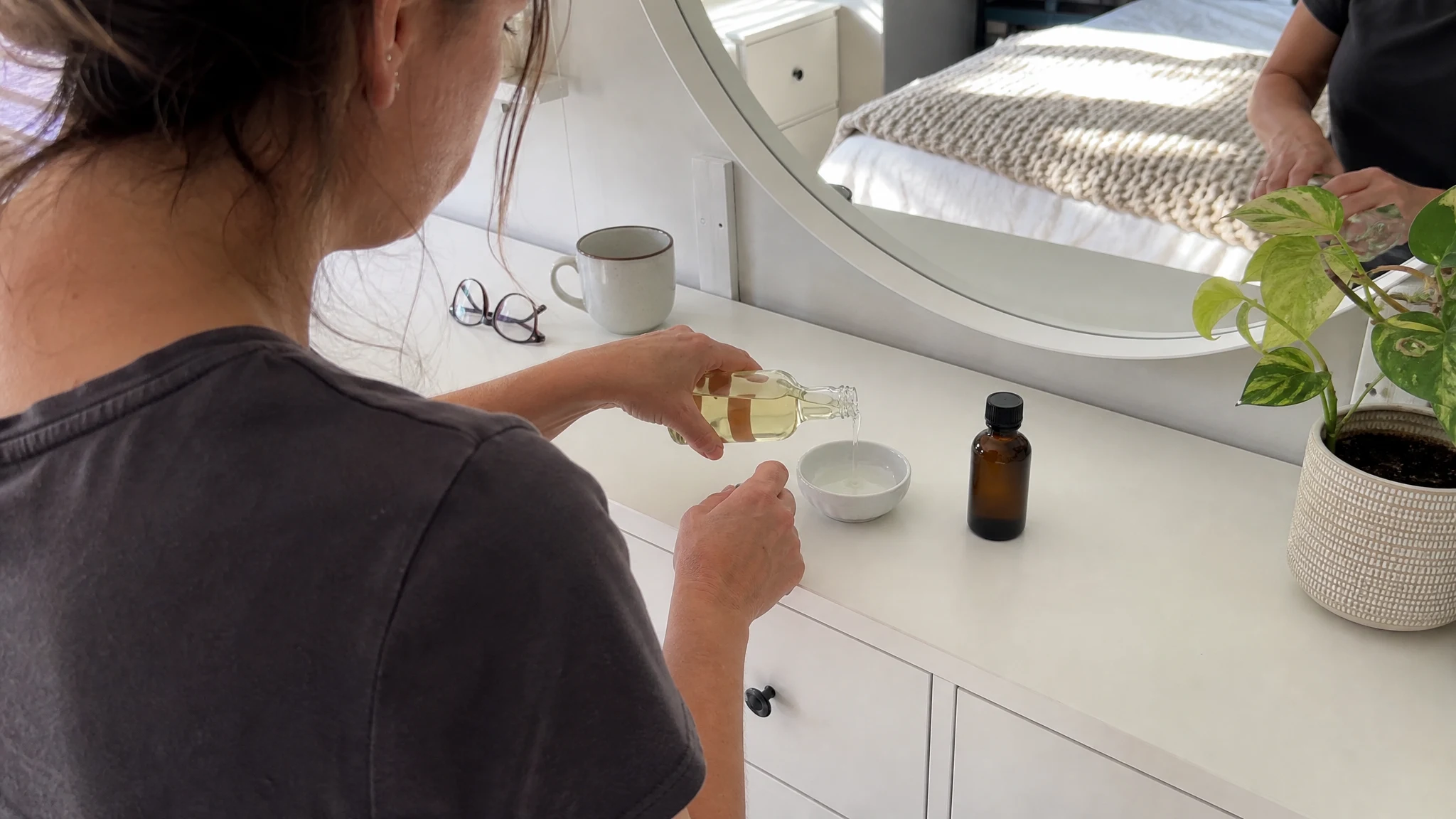 Fennel Oil Abdominal Massage: Dilution, Direction and Red Flags